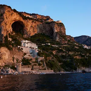 5* Отель Borgo Santandrea